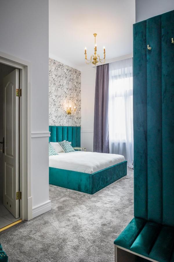 Hotel Vila Central Boutique Satu Mare Eksteriør billede