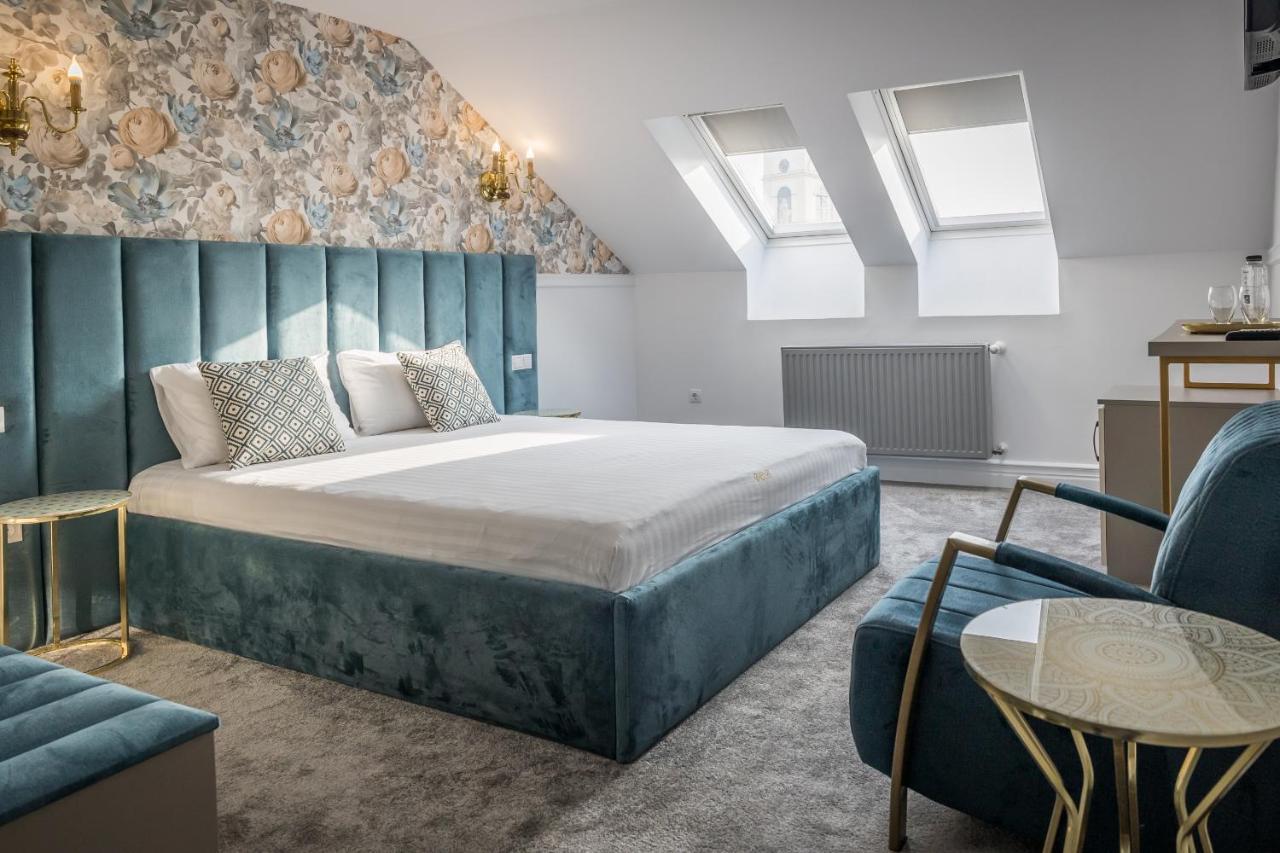 Hotel Vila Central Boutique Satu Mare Eksteriør billede